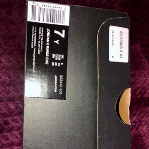Nike Boys Size 7 Jordan 6 Rings